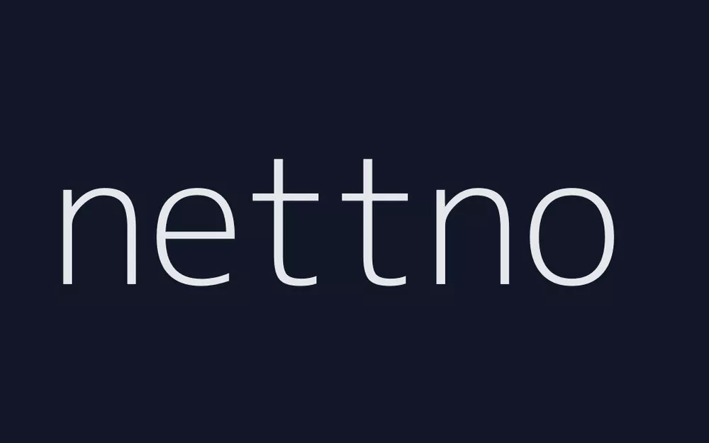 Fra venstre Helge Otto Eikrem Eivind Bjornhaug Hjorn Rune Sande Tanja Kristin Lien og Vidar Gjerdsbakk Bak Konsernsjef Gunvor Ulstein og styreleiar Tore Ulstein i Ulstein Group foto Ulstein Group